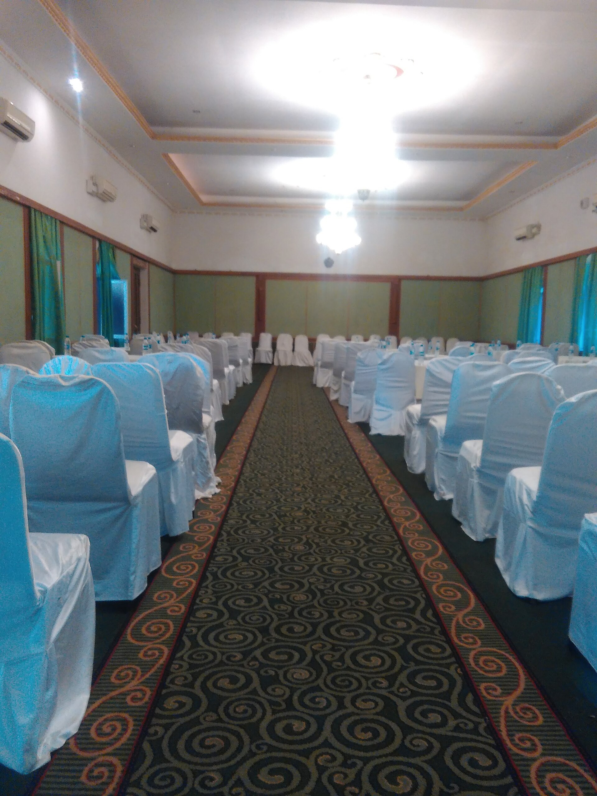 Jayamahal Palace Hotel 3