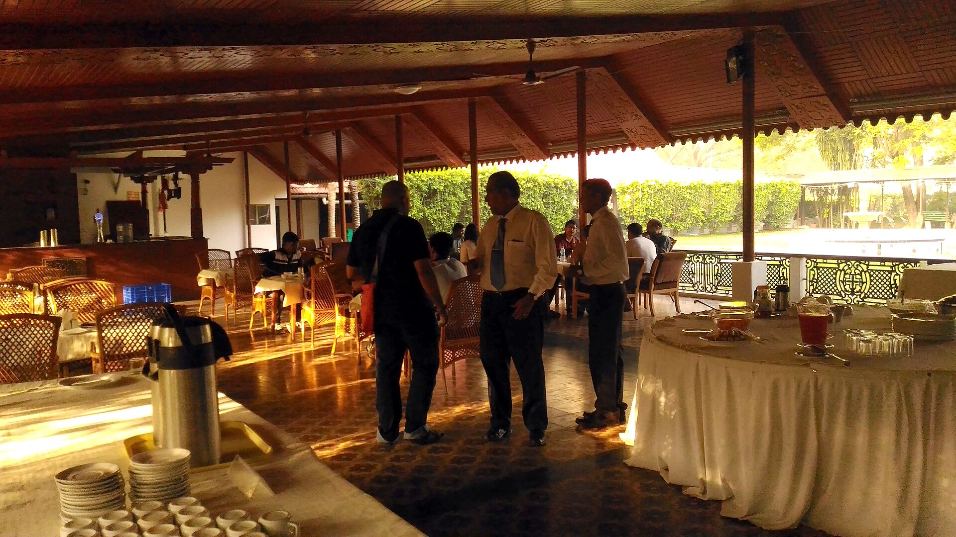 Jayamahal Palace Hotel 4